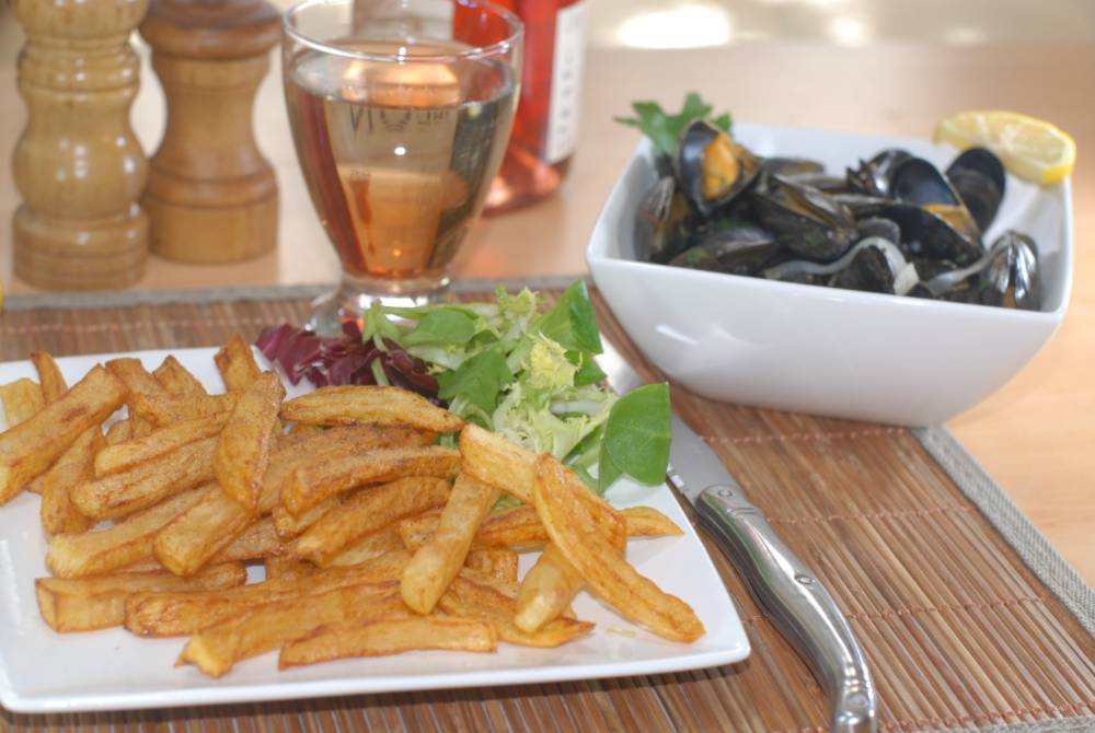 Petite restauration à Doische